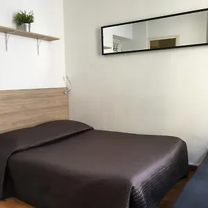 https://petit-louvre.fr-provencehotel.com