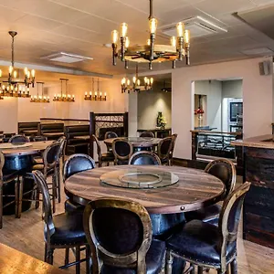 Hotel Opal Ridge